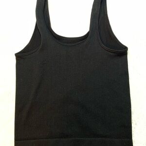 Black ribbed tank top